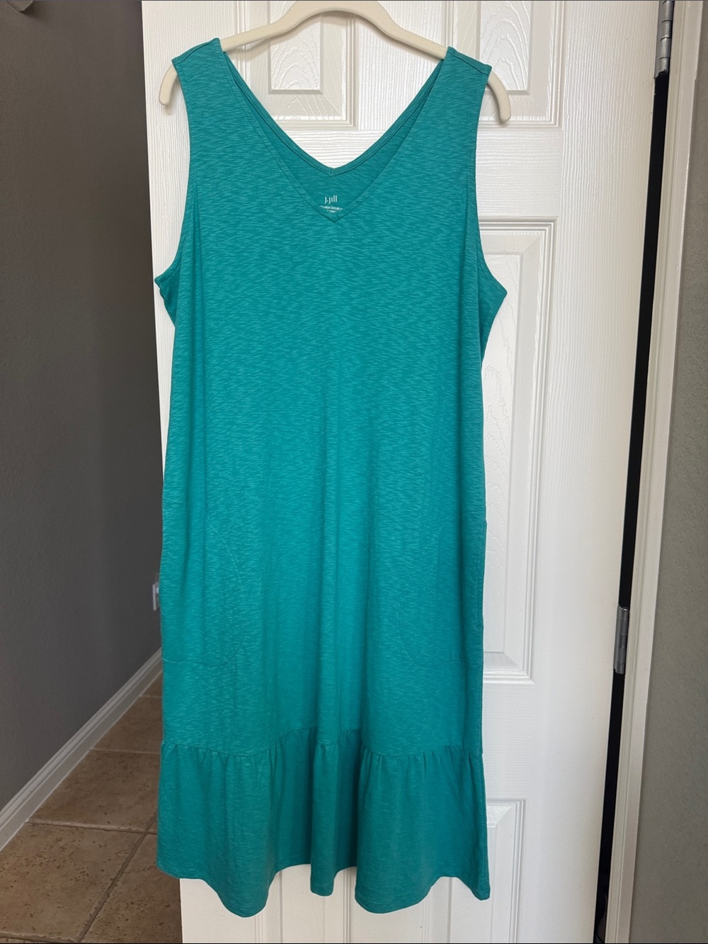 J. Jill Teal Sleeveless Knit Dress with Flounced Hem. Size MT.